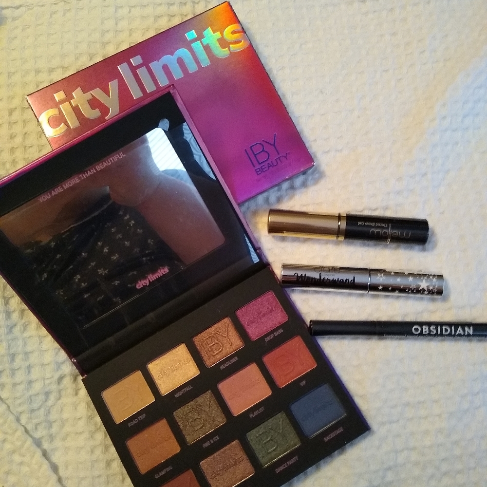 Eyeshadow 👀 Bundle